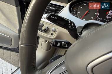 Седан Audi A8 2013 в 