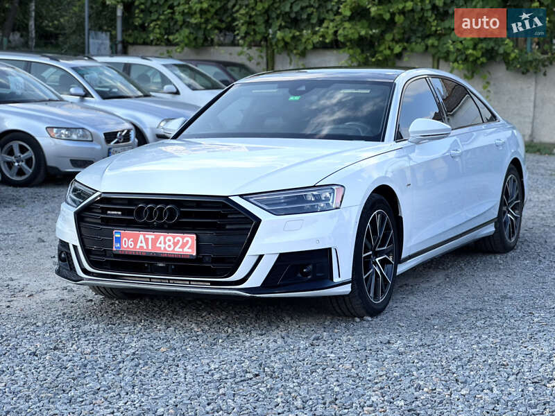 Audi A8 2021