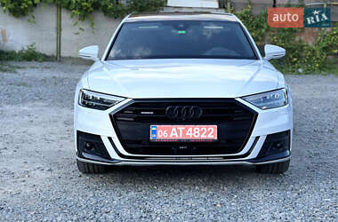 Седан Audi A8 2021 в 