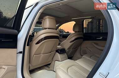 Седан Audi A8 2015 в 