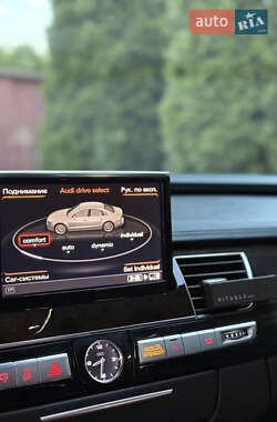 Седан Audi A8 2014 в 