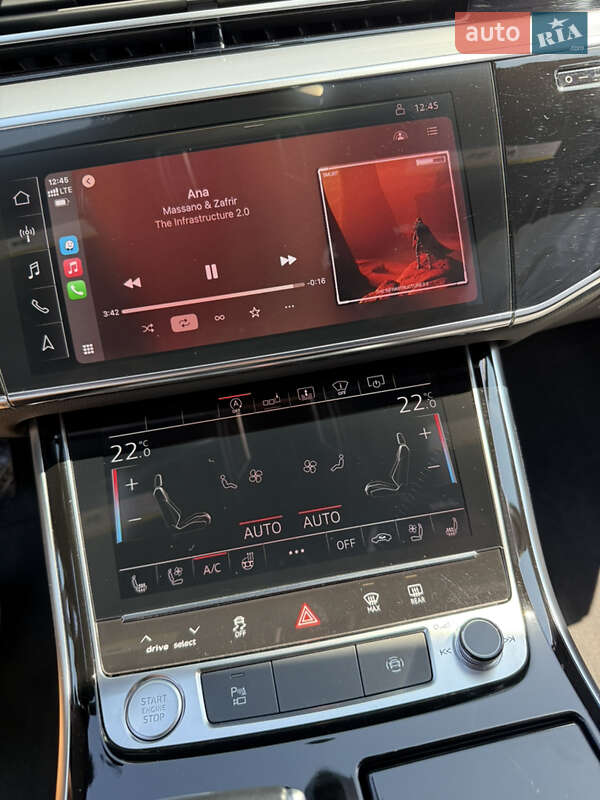 Седан Audi A8 2019 в Одессе