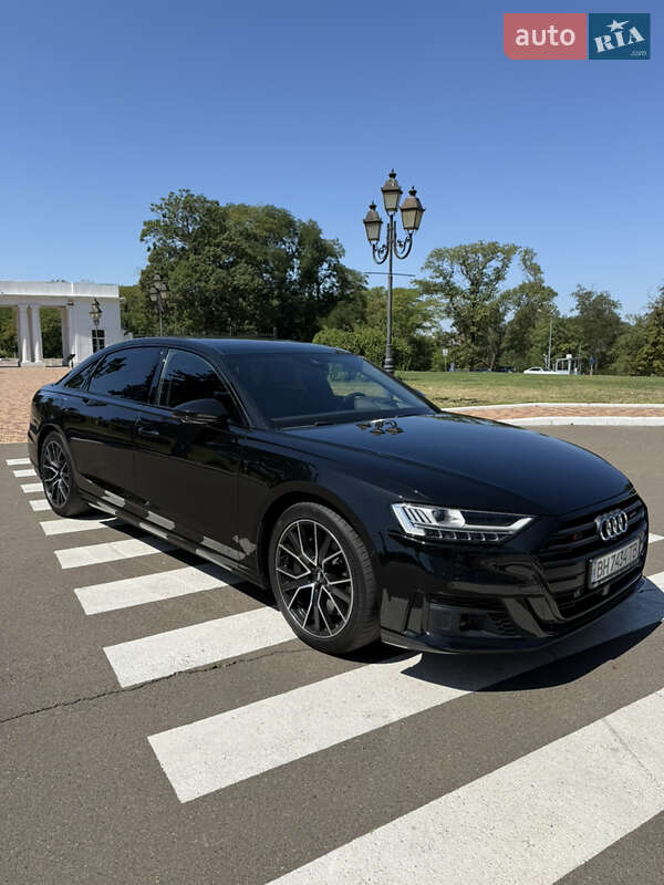 Седан Audi A8 2019 в Одессе