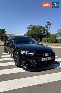 Седан Audi A8 2019 в 