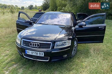 Седан Audi A8 2004 в 