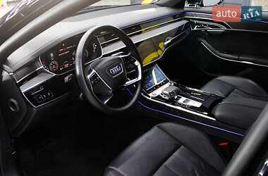 Седан Audi A8 2021 в 