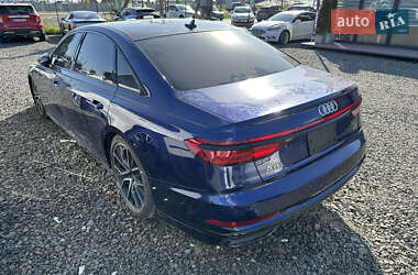 Седан Audi A8 2020 в Луцке