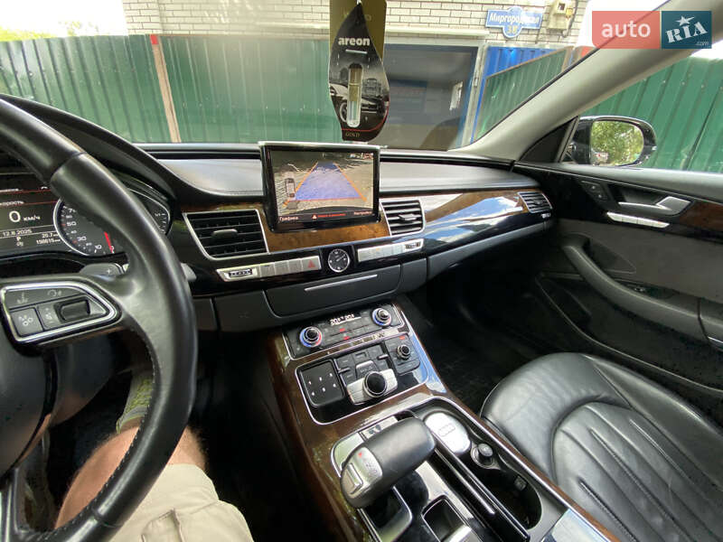 Седан Audi A8 2015 в Краматорске