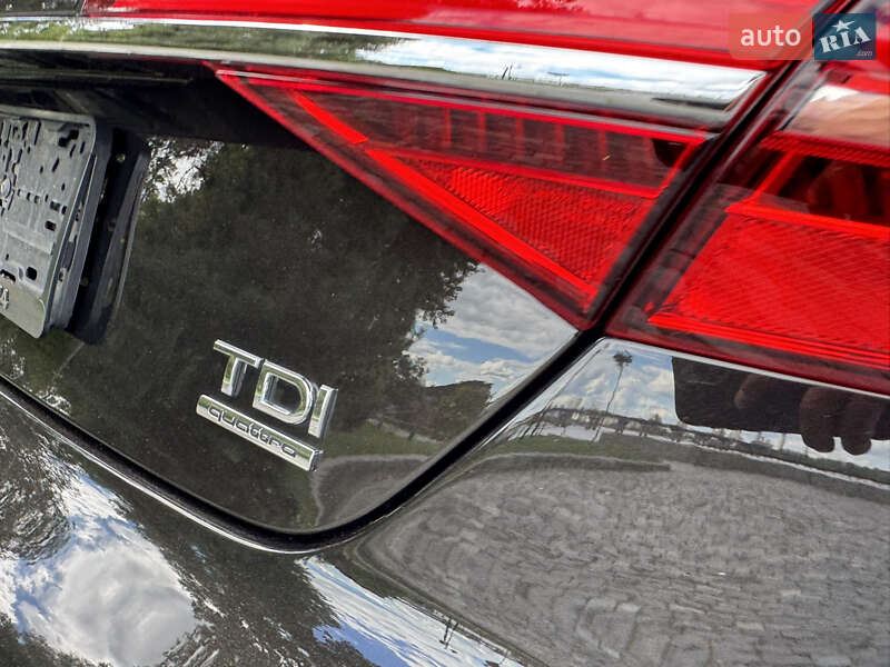 Седан Audi A8 2017 в Киеве