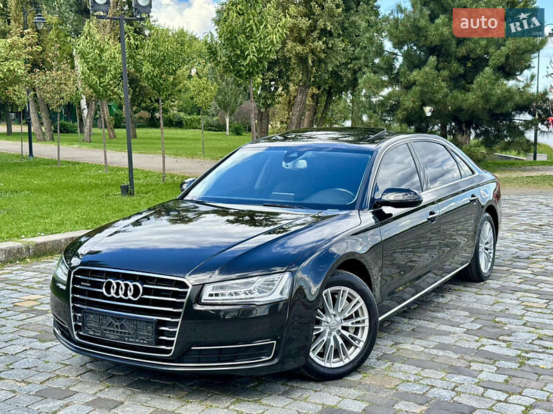 Седан Audi A8 2017 в Киеве