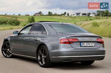 Седан Audi A8 2015 в Дрогобыче
