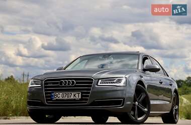 Седан Audi A8 2015 в Дрогобыче