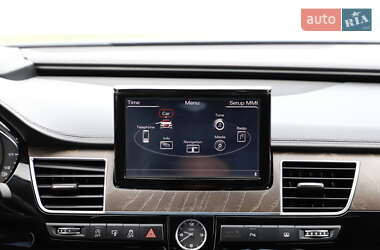 Седан Audi A8 2015 в 