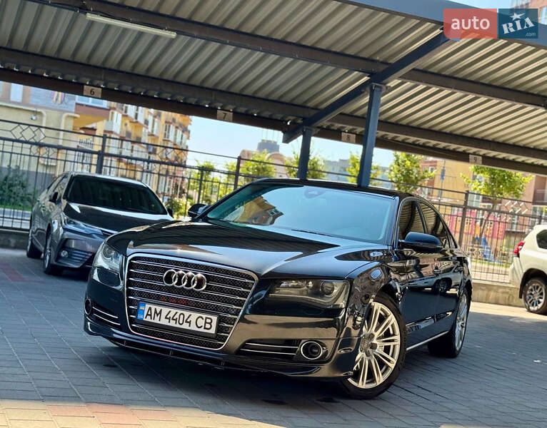 Седан Audi A8 2011 в Житомире