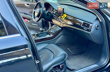Седан Audi A8 2011 в 