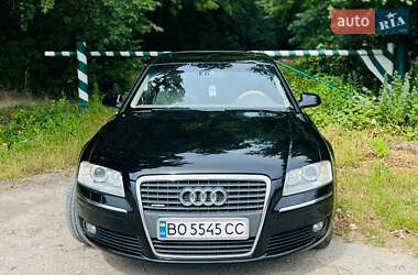 Седан Audi A8 2004 в 