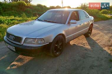 Седан Audi A8 2000 в 