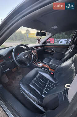 Седан Audi A8 2002 в 