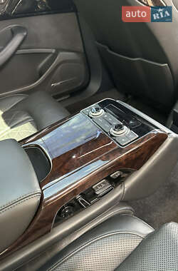Седан Audi A8 2014 в 