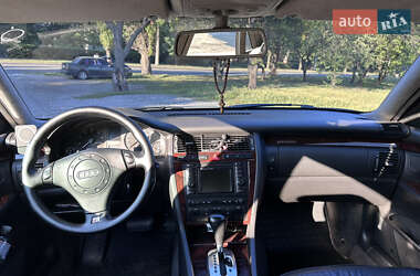 Седан Audi A8 1999 в 