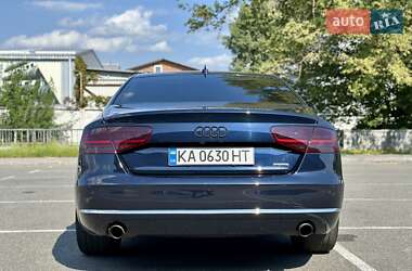 Седан Audi A8 2012 в 