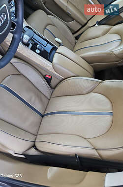 Седан Audi A8 2013 в 