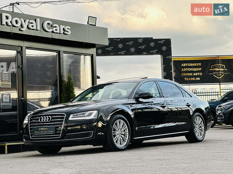 Седан Audi A8 2017 в Харькове