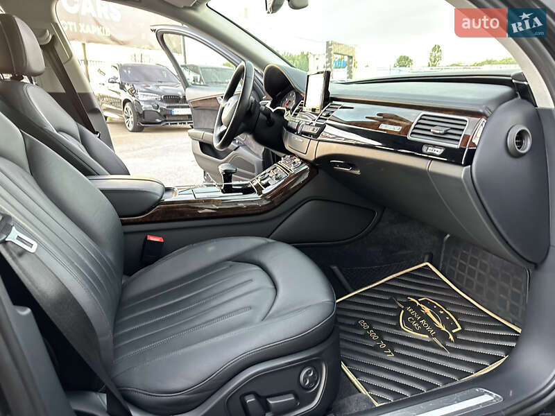 Седан Audi A8 2017 в Харькове