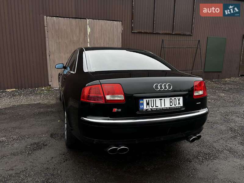 Седан Audi A8 2006 в Сахновщине