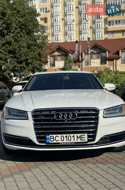 Седан Audi A8 2014 в 