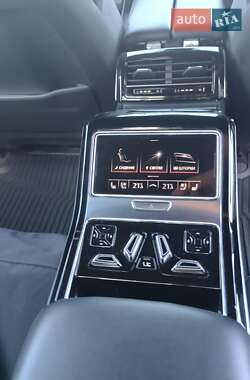 Седан Audi A8 2019 в 