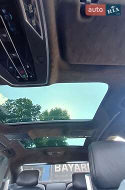 Седан Audi A8 2019 в 