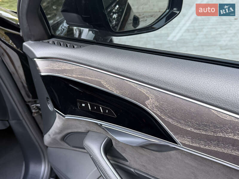 Седан Audi A8 2020 в Тернополі фото 26 Седан Audi A8 2020 в Тернополі