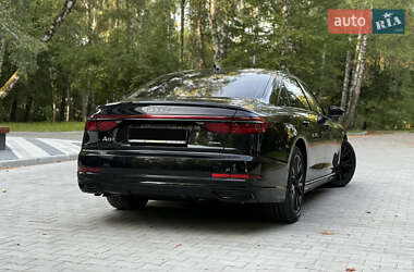 Седан Audi A8 2020 в 