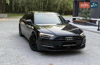 Седан Audi A8 2020 в Тернополі