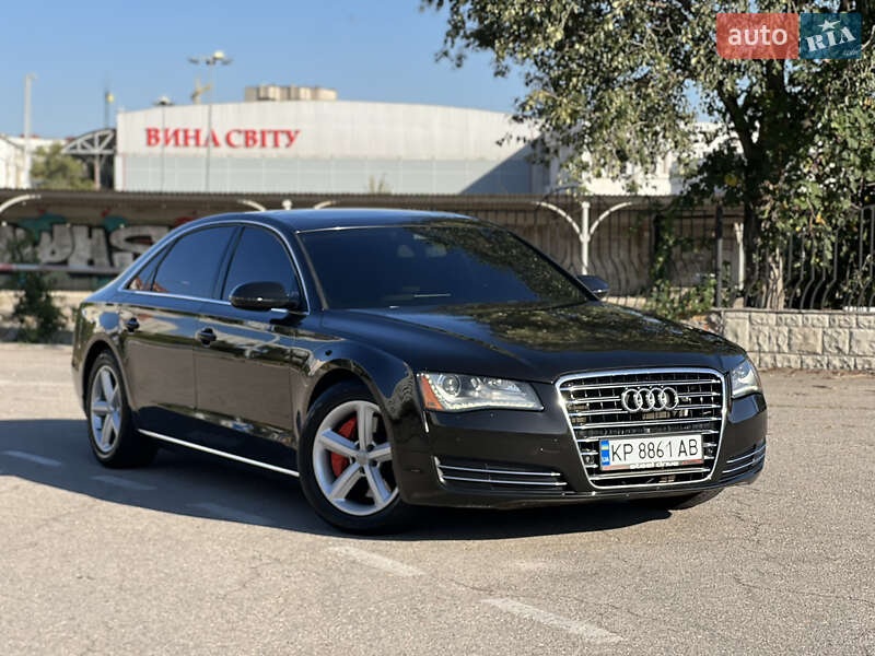 Седан Audi A8 2013 в Запоріжжі