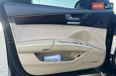 Седан Audi A8 2013 в 