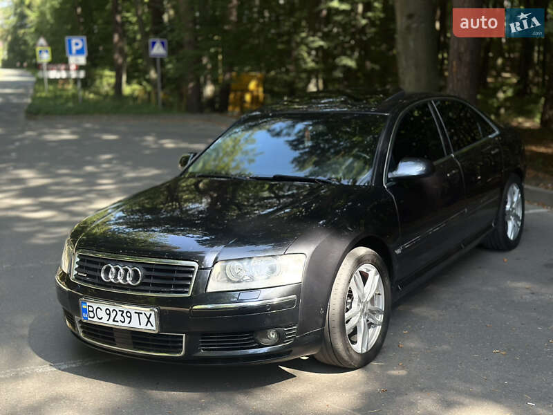 Audi A8 2004