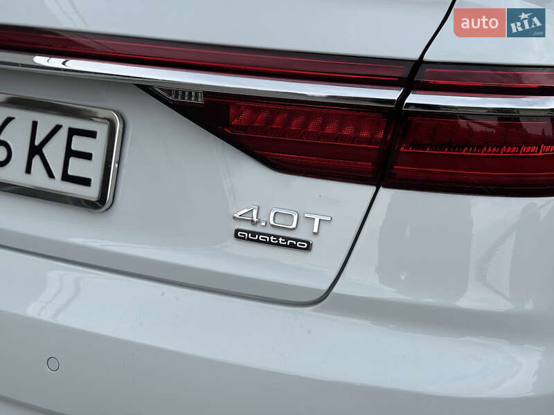 Седан Audi A8 2020 в Києві