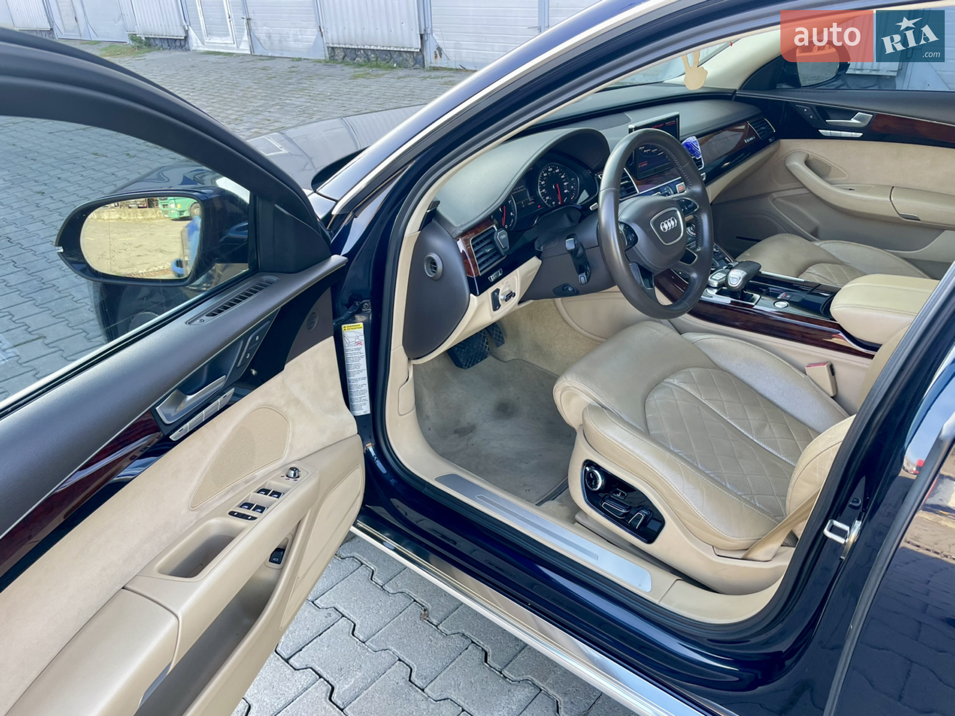 2013 Audi A8 - мініатюра 21