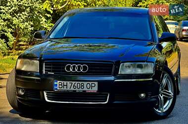 Седан Audi A8 2004 в 