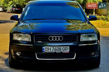 Седан Audi A8 2004 в 
