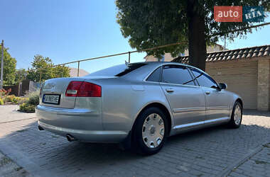 Седан Audi A8 2006 в 