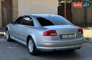 Седан Audi A8 2006 в 