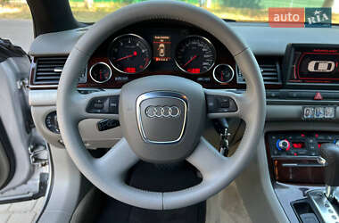 Седан Audi A8 2006 в 