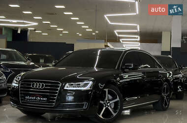 Седан Audi A8 2017 в Николаеве