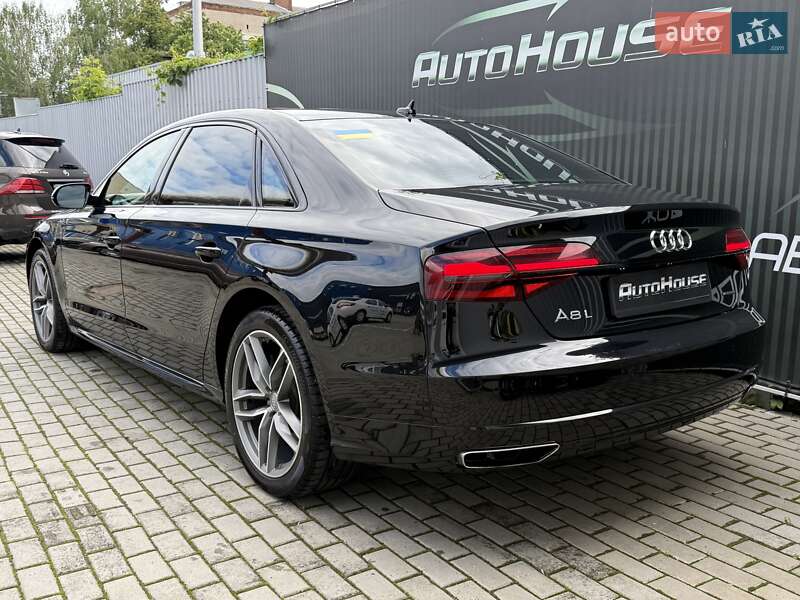 Седан Audi A8 2017 в Вінниці