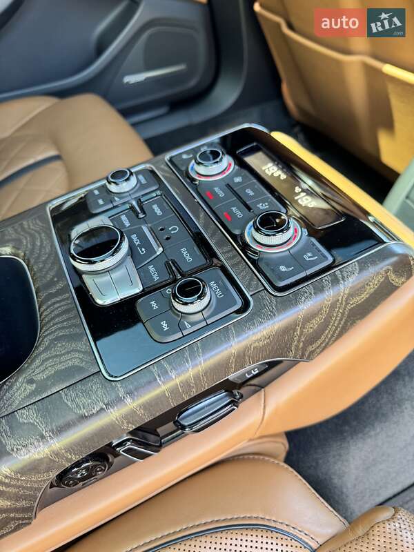 Седан Audi A8 2015 в Кременчуге фото 39 Седан Audi A8 2015 в Кременчуге
