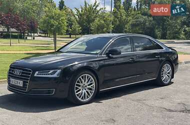 Audi A8 2015