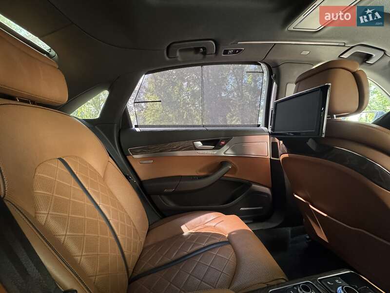 Седан Audi A8 2015 в Кременчуге фото 41 Седан Audi A8 2015 в Кременчуге